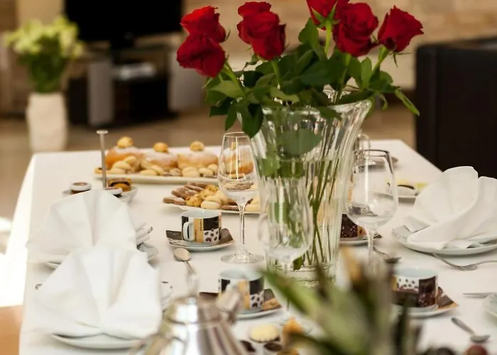 Illustrious Brac 6 Bedrooms Waterfront Private Pool * Bol